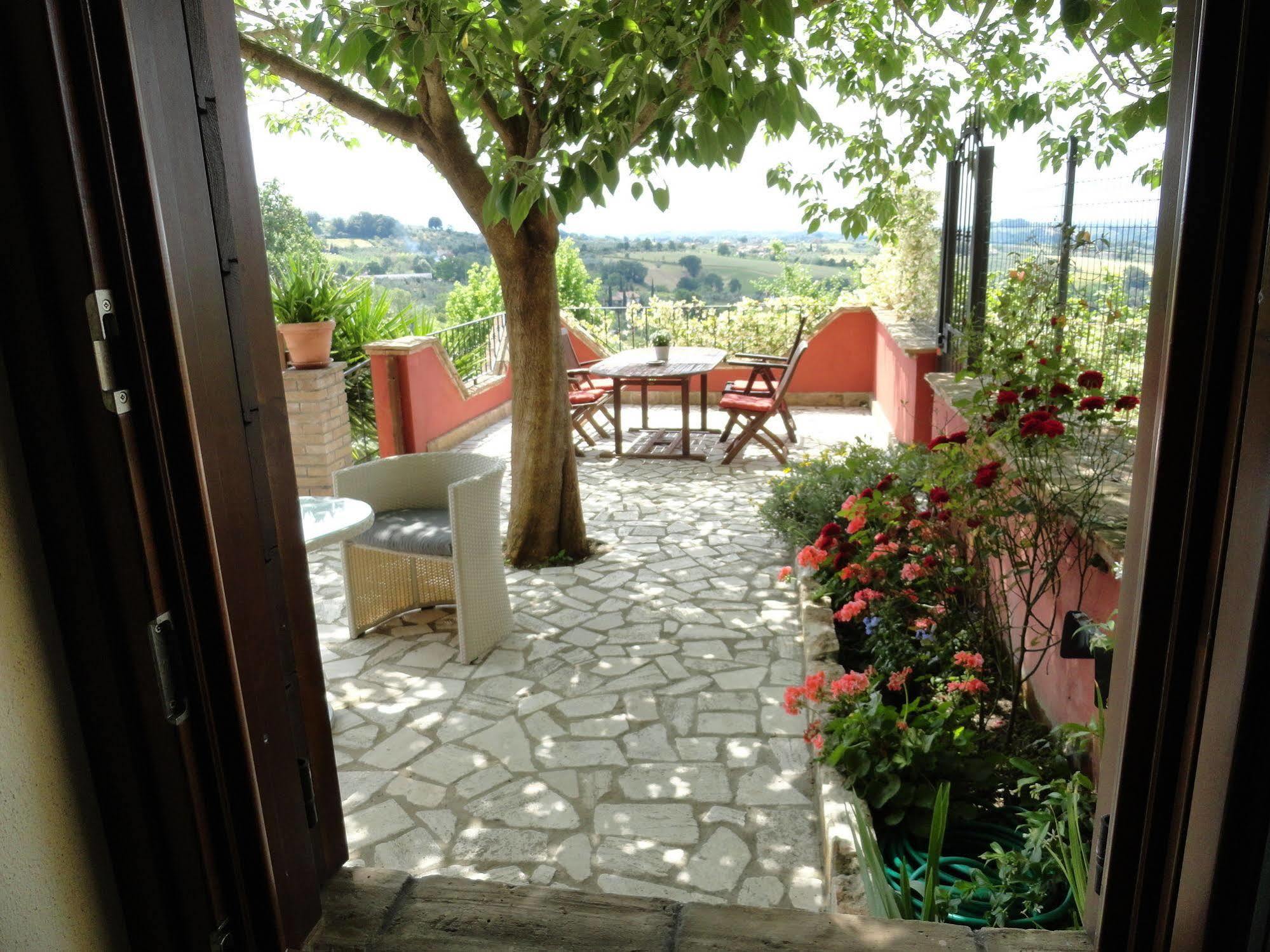 Casa Vacanza Spirito Libero Pianello (Umbria) Exterior foto