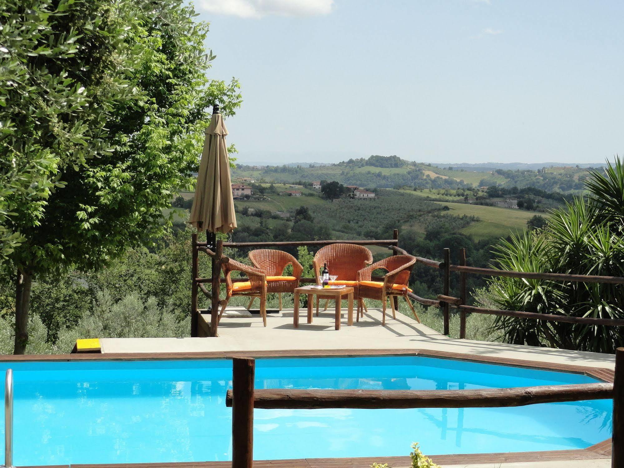 Casa Vacanza Spirito Libero Pianello (Umbria) Exterior foto